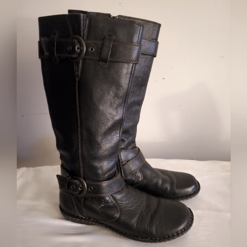 b.o.c. Black Leather Buckled Riding Boots Wide-Calf  SIZE 7.5